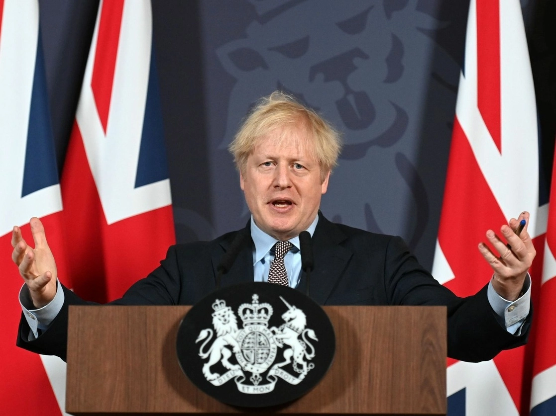 El primer ministro británico, Boris Johnson, ayer durante una conferencia de prensa para hablar sobre el acuerdo comercial ‘posbrexit’. Foto Pool vía Afp