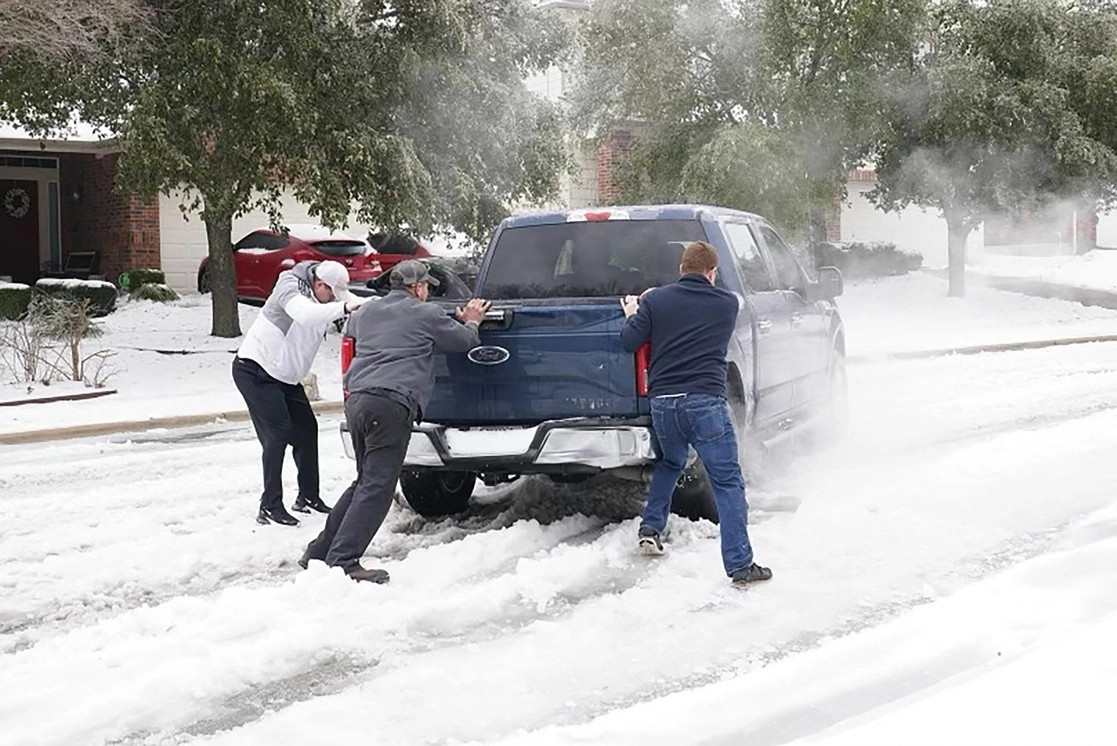 En imagen de archivo, aspectos de las nevadas en Texas. Foto Afp
