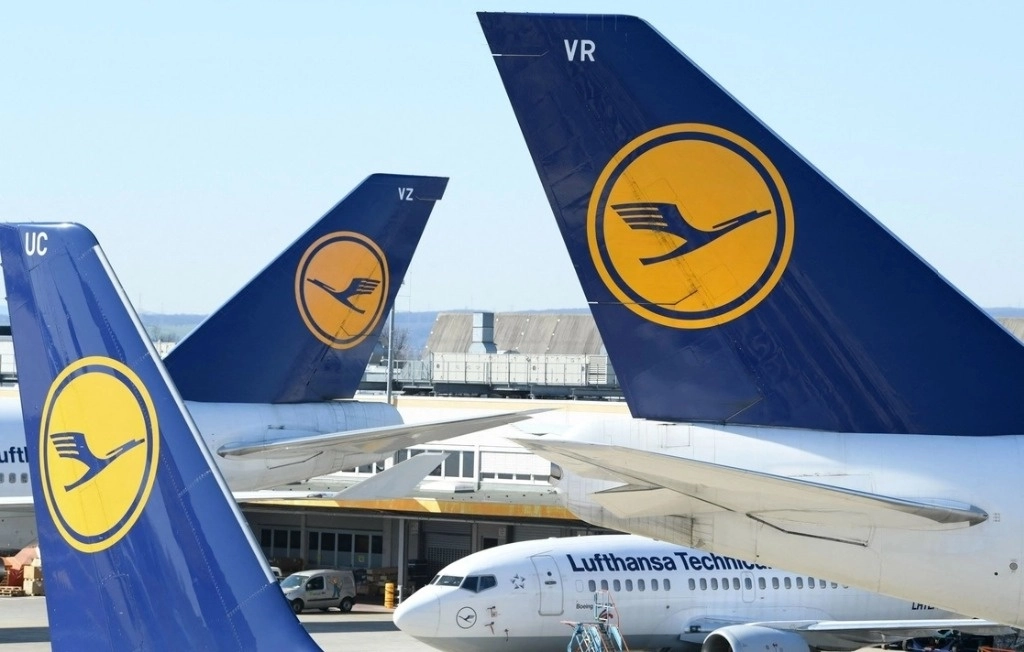 Aviones de la aerolínea Lufthansa en el en el aeropuerto de Frankfurt am Main, en Alemania. Foto Afp / Archivo