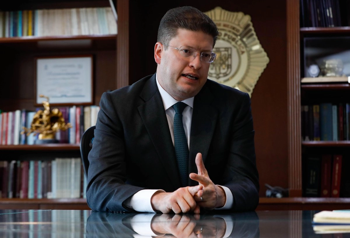 En entrevista con este diario en el contexto de su informe de actividades, el jefe de la policía capitalina, Pablo Vázquez Camacho, aseguró que hay una “supuesta sofisticación” en la forma de operar de los grupos criminales. Foto 
