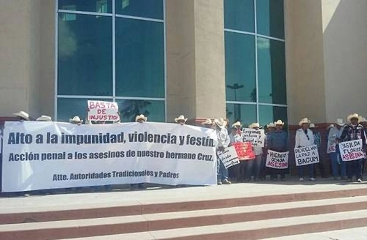 El pueblo yaqui exige justicia por la muerte de Cruz Buitimea, ocurrida en un enfrentamiento con el Ejército. Foto ‘La Jornada’
