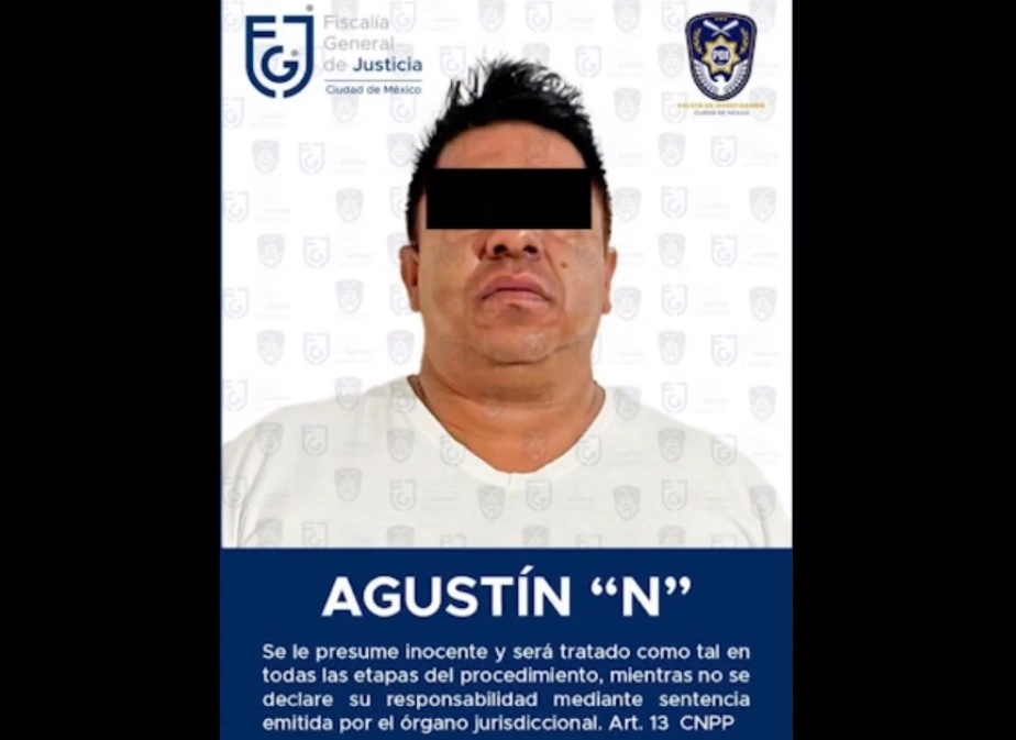 Elementos de la PDI trasladaron al Reclusorio Norte a Agustín ‘N’, presunto líder del cártel de Tláhuac. Foto Tomada del video difundido en el Twitter @FiscaliaCDMX