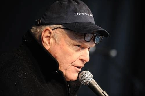 Originario de Connecticut, tuvo participación destacada en obras de William Shakespeare, Antón Chéjov, Eugene O’Neill y Arthur Miller. La imagen fue captada el 5 de diciembre de 2009. Foto Afp