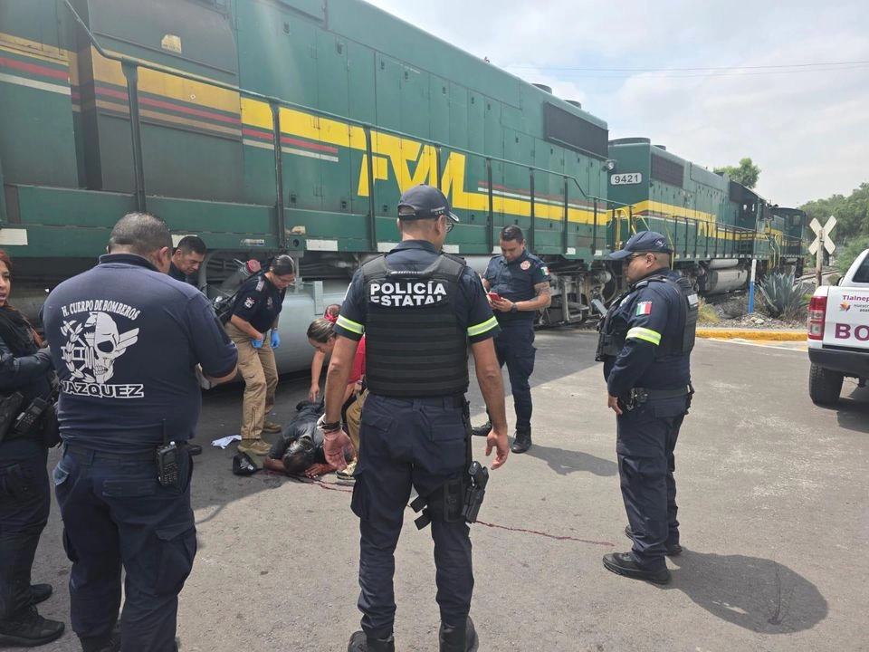 Personal de Protección Civil y Gestión Integral de Riesgos brindaron auxilio inmediato al vecino. Foto