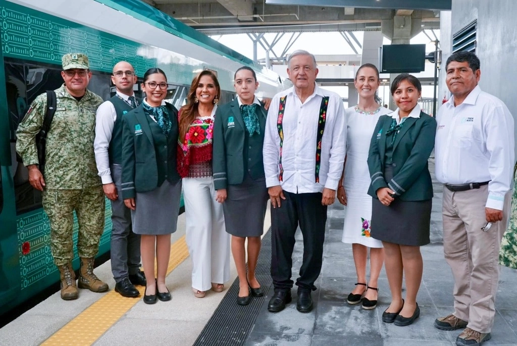 Durante este fin de semana, Sheinbaum Pardo realiza junto con López Obrador una supervisión de los avances en la construcción de los tramos 5, 6 y 7 del Tren Maya, proyectados para concluirse en septiembre. Facebook Mara Lezama 