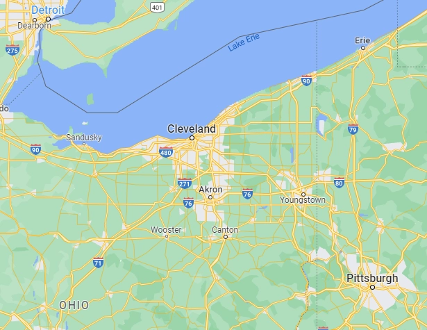 Autoridades de Cleveland reportaron un triple asesinato en el interior de una casa. El homicidia fue arrestado. Foto Google maps