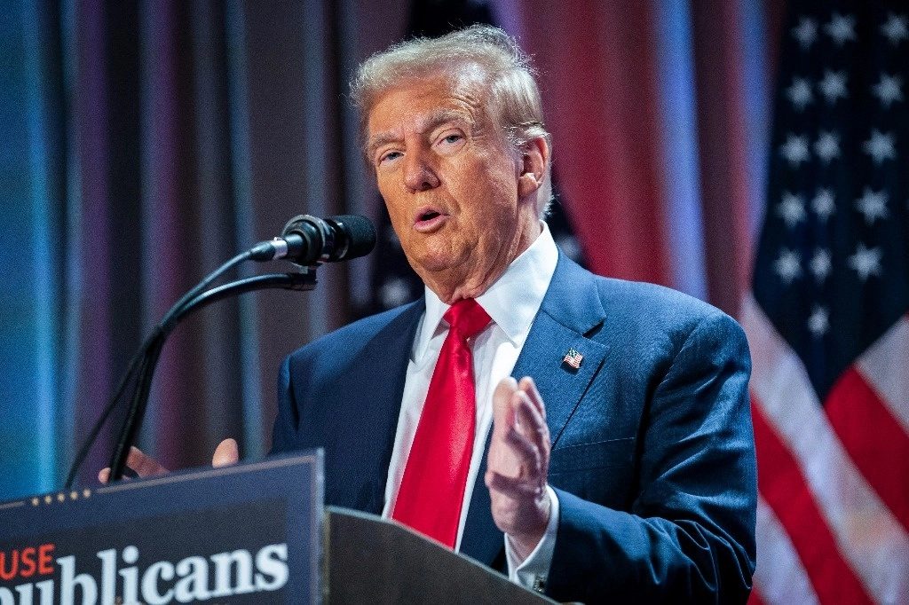 El presidente electo de EU, Donald Trump, durante una reunión con la conferencia del Partido Republicano en Washington, el 13 de noviembre de 2024. Foto Ap