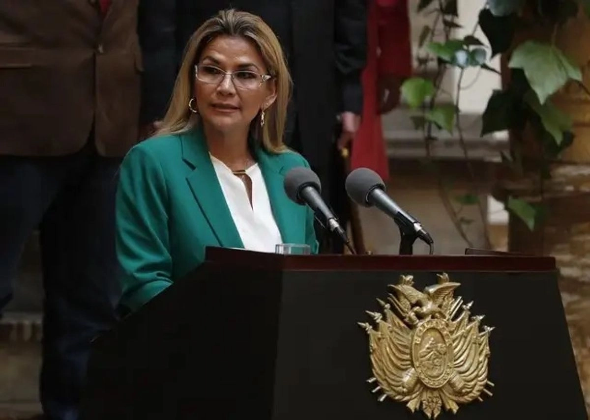 Jeanine Añez se proclamó presidenta interina de Bolivia de forma "ilegítima" en noviembre de 2019, luego de la renuncia del entonces mandatario, Evo Morales. Foto 