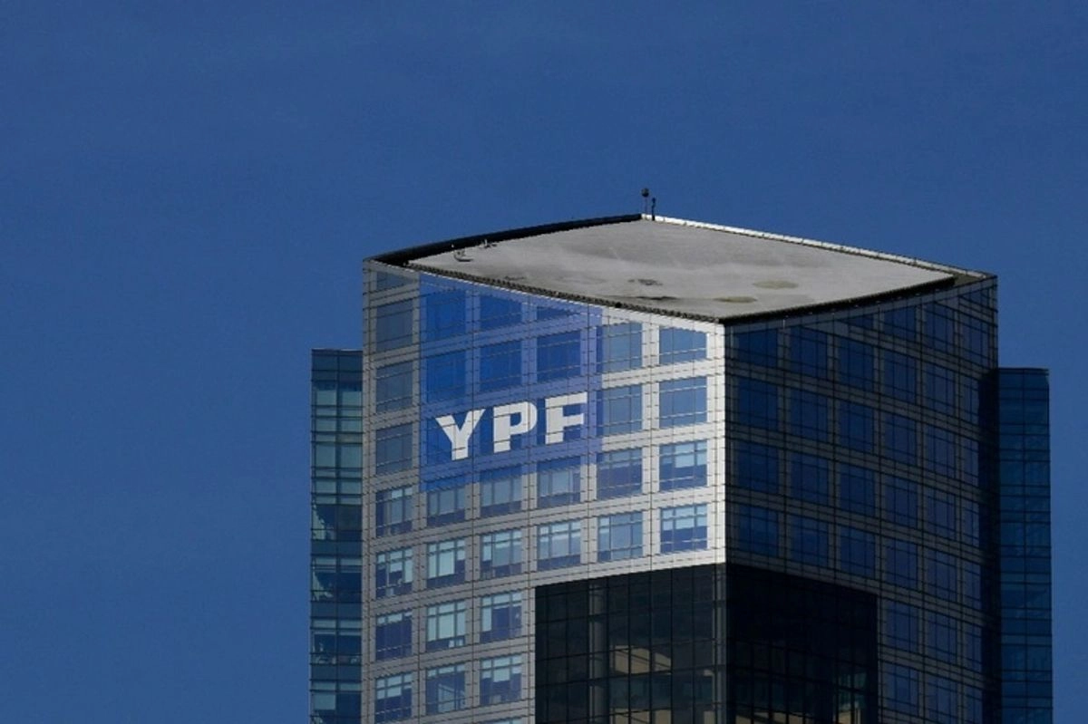 Oficinas de la petrolera YPF en Buenos Aires, en imagen de archivo. Foto 