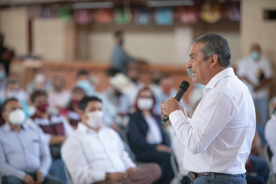 El candidato de Morena a la gubernatura de Michoacán, Raúl Moron en imagen de archivo. Foto tomada de la cuenta de Twitter @raulmoronO
