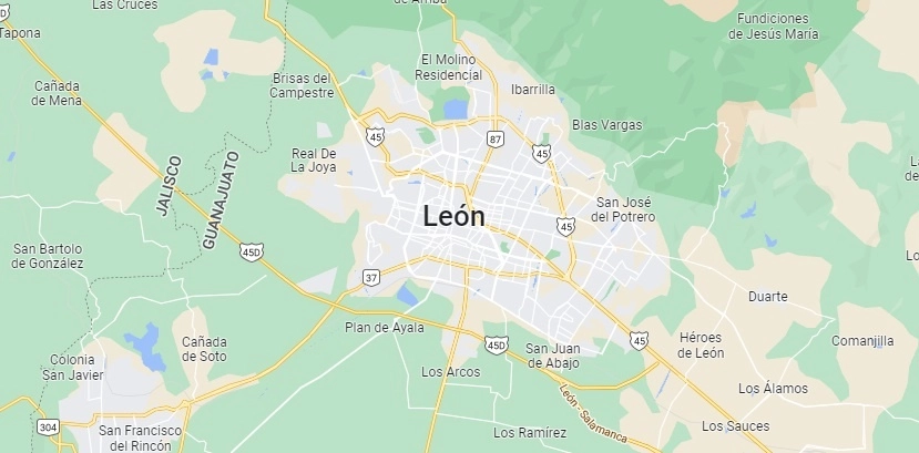 El Tribunal de Justicia Administrativa sancionó a funcionarios del Ayunyamiento de León, Guanajuato. Foto Google Maps