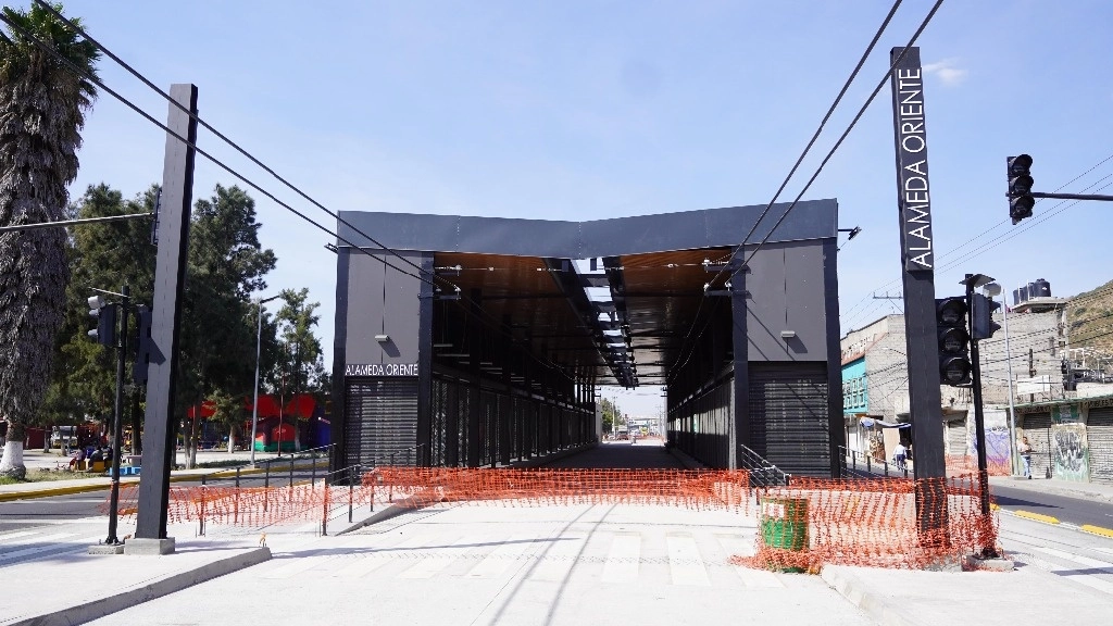 Esta línea, contará con 15 estaciones, una de ellas será la terminal en la CDMX; dos en La Paz, seis en Valle de Chalco y seis en Chalco. Foto Daniel Ramón