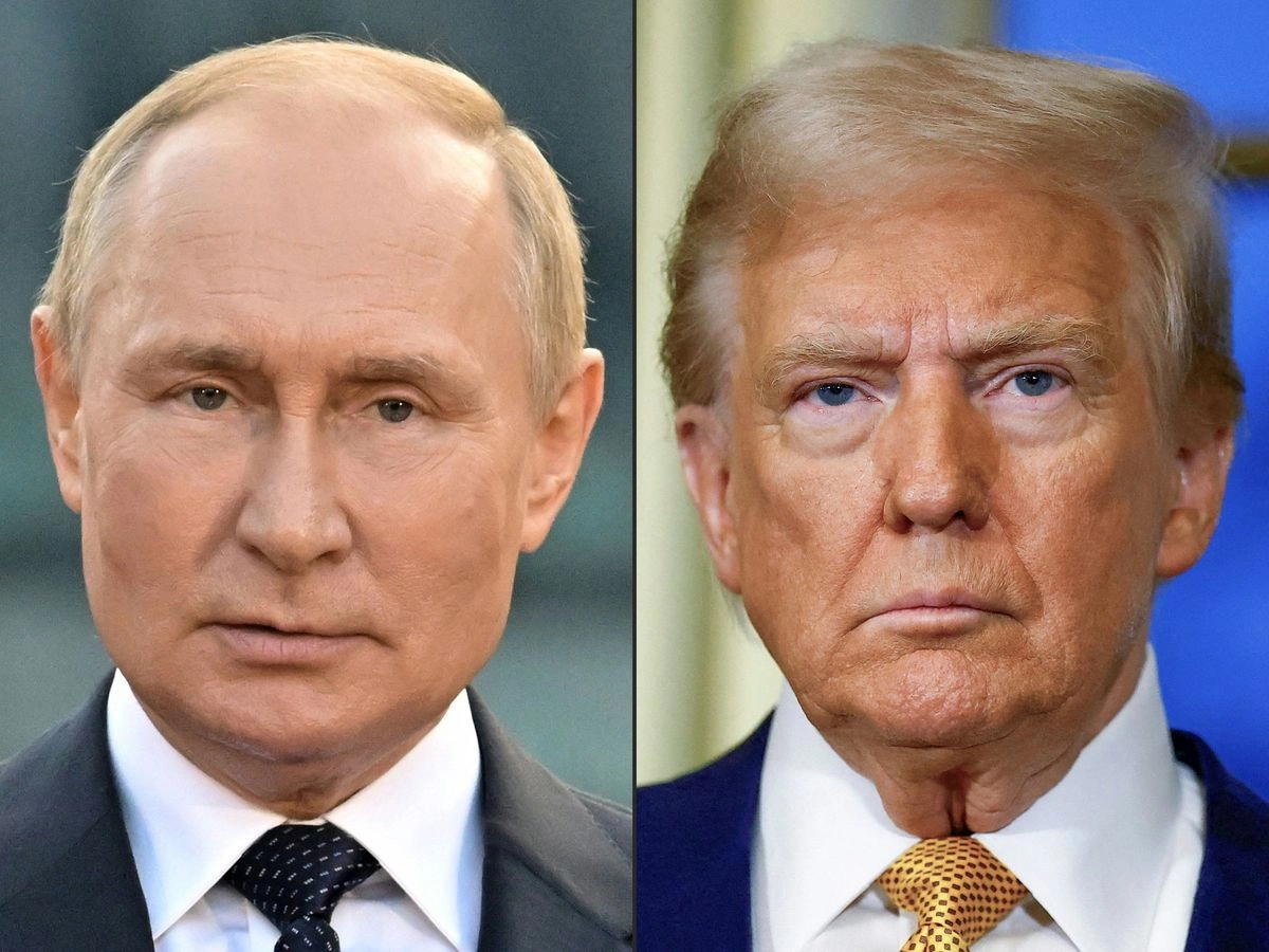 Esta combinación de fotografías de archivo, creada el 8 de agosto de 2025, muestra al presidente ruso, Vladimir Putin (izq.), pronunciando un discurso durante un evento para conmemorar el 1160 aniversario de la independencia de Rusia en Veliky Novgorod el 21 de septiembre de 2022, y al presidente electo de Estados Unidos, Donald Trump, observando durante una reunión con el presidente de Francia en el Palacio del Elíseo en París, el 7 de diciembre de 2024. Foto
