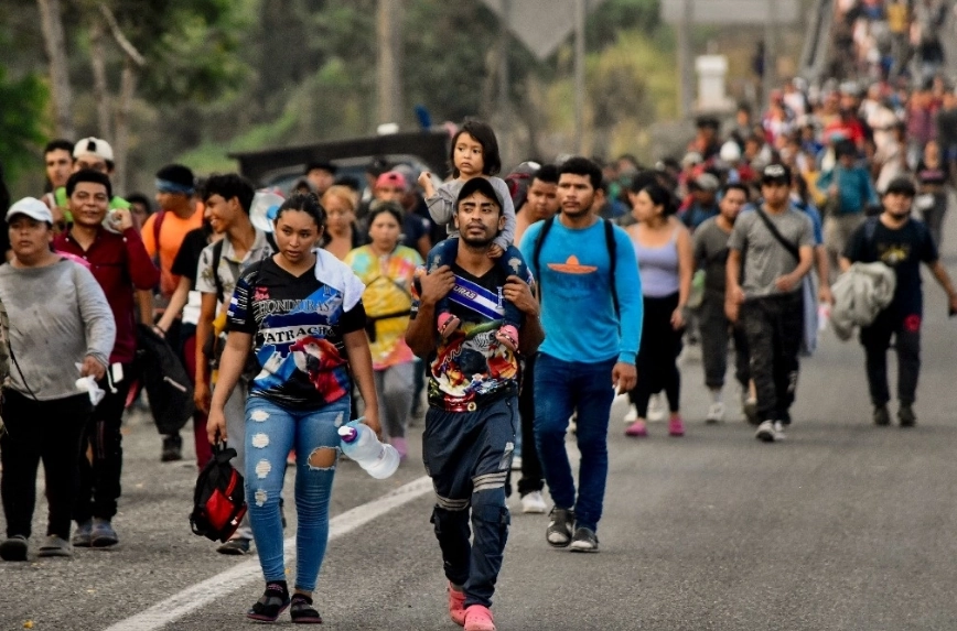 El número de inmigrantes sin papeles que llegan a la frontera estadunidense se desplomará en los primeros días tras el comienzo de la segunda presidencia de Donald Trump, el 20 de enero. Foto Ap