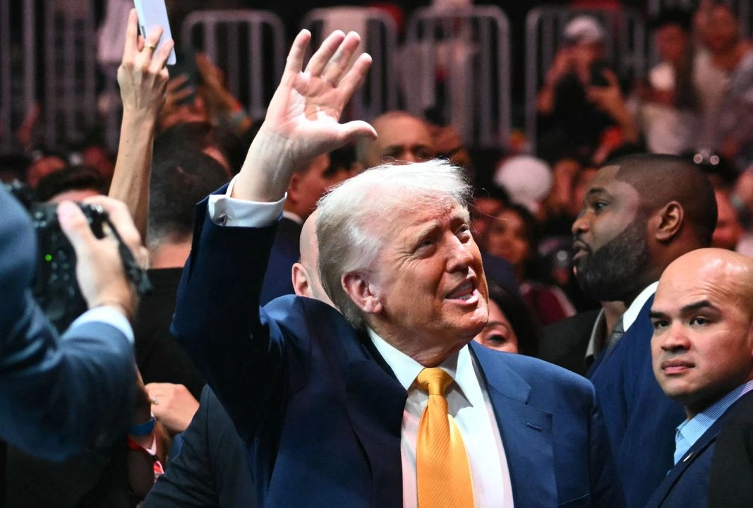 El doctor de Donald Trump aseguró que el presidente de EU es "completamente apto" para ser comandante en jefe, luego de los exámenes médicos que se le realizaron. Foto 