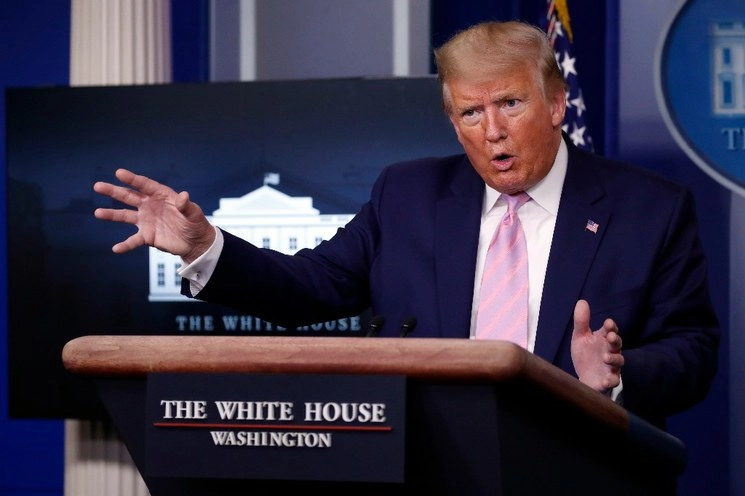 Trump evade sus responsabilidades atacando a otros países. Foto Ap