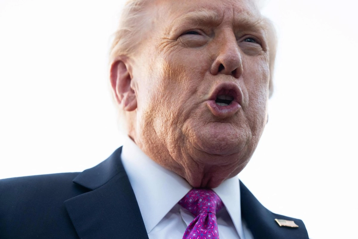 Dado que hoy en día los afanes de tildar y/o teorizar a Donald Trump y al trumpismo como “fascismo” dependen en buena parte de una serie de bien proliferadas y arraigadas, sobre sobre todo en el centro liberal, ideas erróneas respecto a la relación histórica del fascismo con la democracia y la sociedad civil. Foto