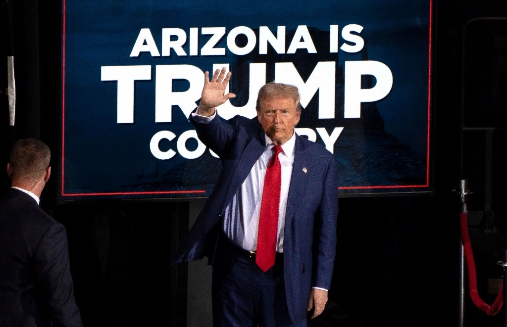 La victoria sobre la vicepresidenta demócrata Kamala Harris marca la segunda victoria de Trump en Arizona desde 2016. Foto Afp.