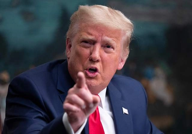 En la primera entrevista televisiva desde las elecciones del pasado día 3, el presidente estadunidense, Donald Trump, indicó que no reconocerá su derrota ante el demócrata Joe Biden. Foto Afp 