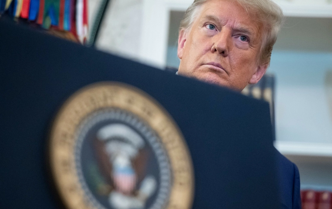 Jason Miller, asesor principal de Donald Trump, señaló que el ex presidente no testificará en su juicio político en el Senado la próxima semana. Foto Afp