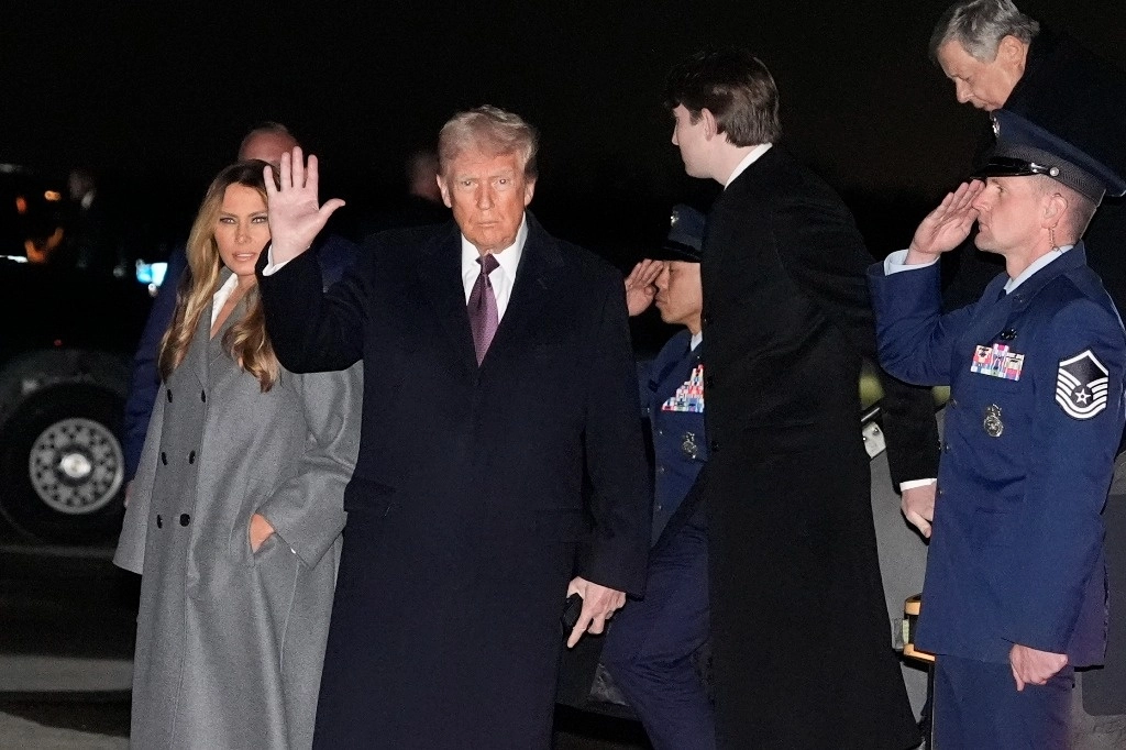 Trump y Xi Jinping han discutido reunirse en persona a través de sus representantes, con
una opción que implica que el republicano invite al líder chino a Estados Unidos, agregó el 'WSJ'. Foto Ap