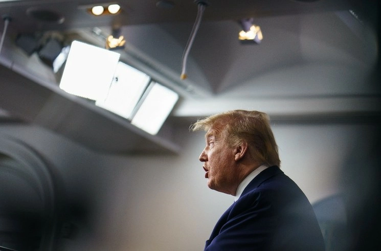 Donald Trump sigue en campaña mientras su país se hunde en la pandemia. Foto Afp 