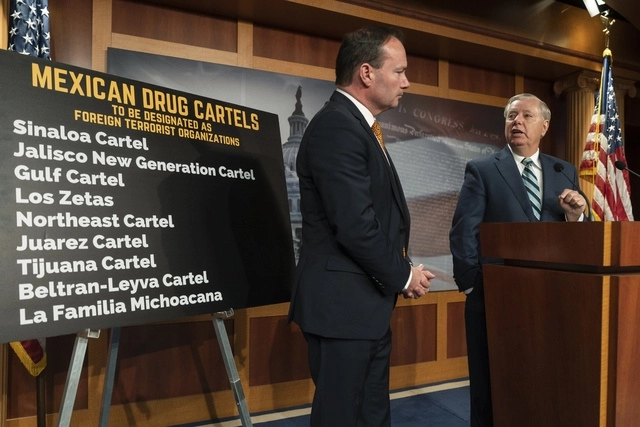 El senador Lindsey Graham, fiel aliado de Trump, ha sostenido un intercambio público sobre cómo podría ser necesario emplear el uso de fuerza militar contra los cárteles en México. Foto Ap