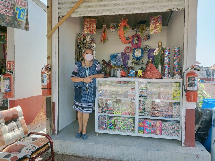 La venta de pirotecnia es la principal actividad en el municipio. Foto Silvia Chávez