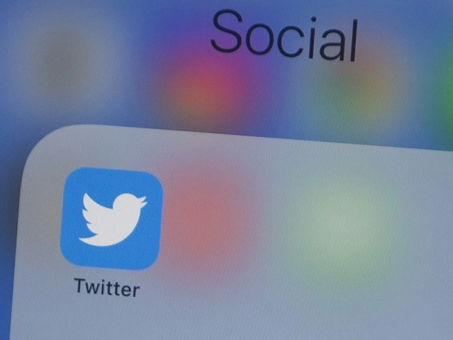 "A diferencia de los medios independientes, los medios vinculados a un Estado con frecuencia utilizan su cobertura de la actualidad con fines políticos", señaló Twitter. Foto Afp / Archivo