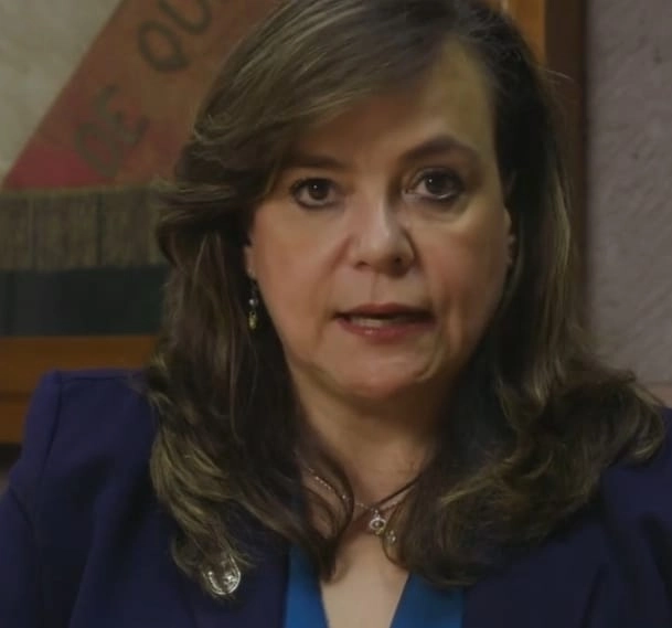 Silvia Amaya Llano, rectora de la Universidad Autónoma de Querétaro, dijo que ordenó la instalación de la Comisión Instructora, así como la de Honor y Justicia universitaria para investigar la posible filtración del examen. Foto ‘La Jornada’