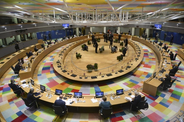 En la cumbre de la UE en Bruselas, Bélgica, se aprobó sancionar a los responsables de las represiones en Bielorrusia. Foto Ap