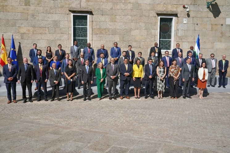 Se trata de la primera reunión de estas características, en la que se reúnen representantes de 60 países, incluido México, y que en conjunto representan el 14 por ciento de la población mundial y el 21 por ciento del Producto Interno Bruto (PIB) de todo el planeta. Foto Europa Press.