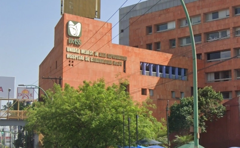 Fachada de la la Unidad Médica de Alta Especialidad (UMAE) Hospital de Cardiología No. 34 del IMSS en Nuevo León. Foto tomada de Google Street View