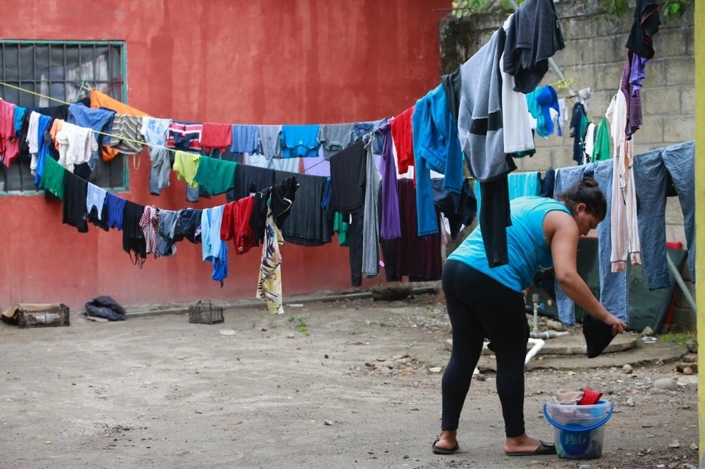El IMUMI expuso que pese la pandemia de Covid-19, mujeres de otros países siguen solicitando asilo en México. Foto Luis Castillo / Archivo