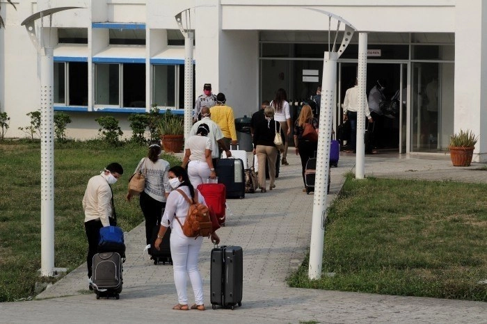 La Villa Olímpica del Complejo Deportivo “Leyes de Reforma”,  será su residencia durante el tiempo que colaboren con las autoridades mexicanas. Foto La Jornada Veracruz