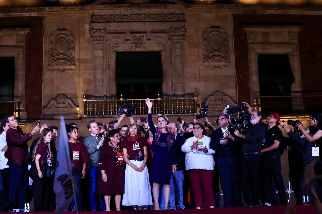 Claudia Sheinbaum durante un evento en el Zócalo capitalino, el 3 de junio de 2024. Foto Luis Castillo