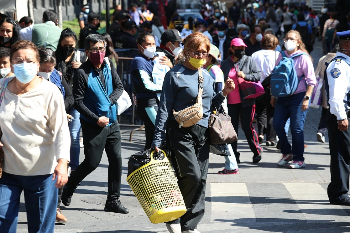 Hay 31.4 millones de mexicanos que trabajan en la informalidad y que tampoco recibirán esta prestación de ley. Foto María Luisa Severiano