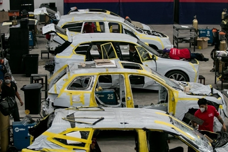 En el rubro de las manufacturas, el 14.9 por ciento de las compañías señaló que tuvo un incremento en su inversión planeada. Foto Cuartoscuro/Archivo.