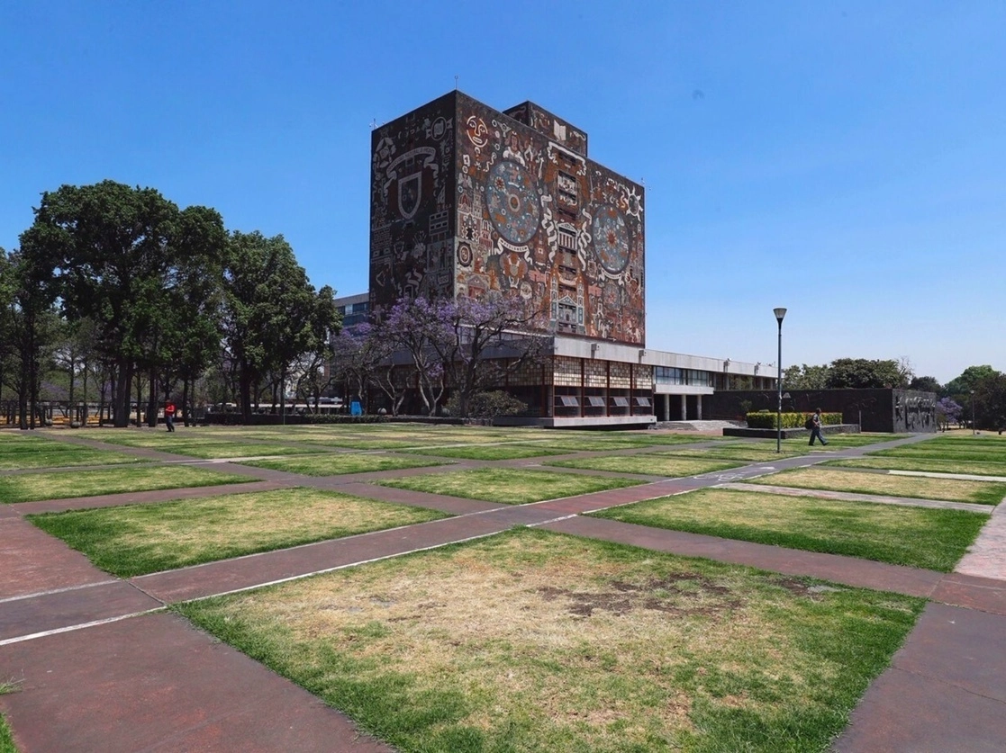 La Biblioteca Central en Ciudad Universitaria de la UNAM. Foto Cristina Rodríguez / Archivo