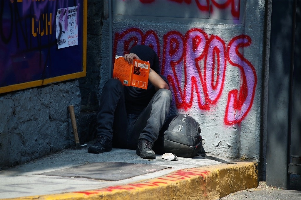 Funcionarios de la UNAM, IPN y Bachilleres crearon una instancia para contener la violencia de gruposn porriles. Foto Cristina Rodríguez