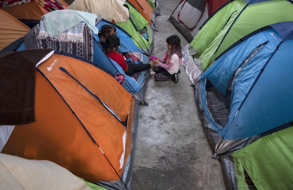 Escena en un refugio en Tijuana, Baja California.  Foto Afp /Archivo