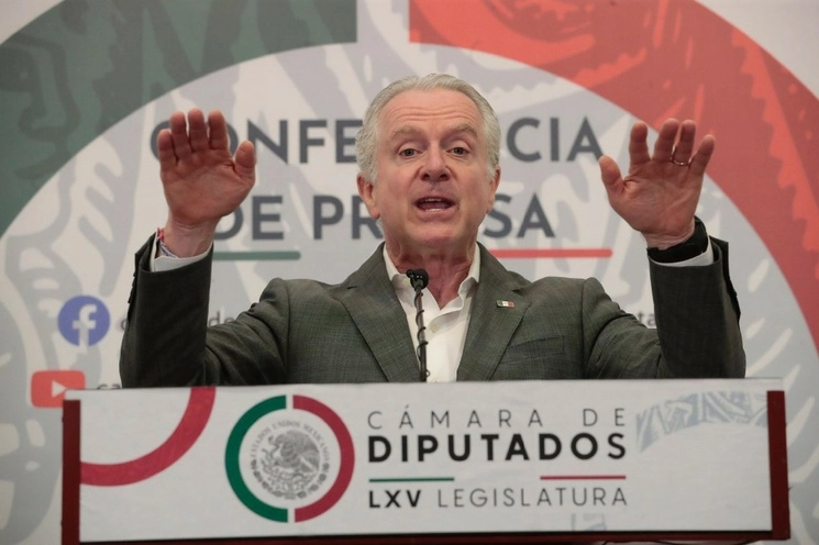 El presidente de la Mesa Directiva de la Cámara de Diputados, Santiago Creel, durante una conferencia de prensa, el 29 de junio de 2023. Foto Luis Castillo