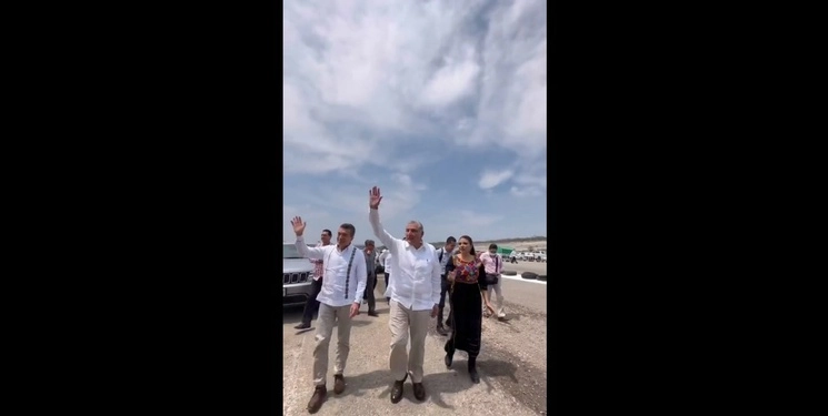 Rutilio Escandón y Adán Augusto López a su llegada al evento. Foto @adan_augusto