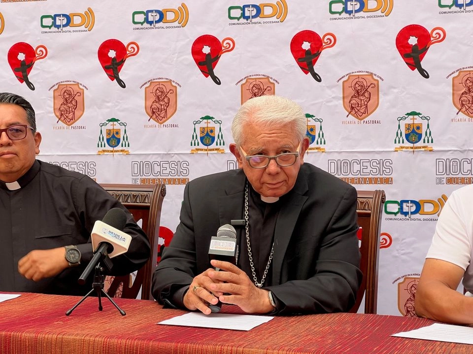 Ramón Castro Castro, obispo de Cuernavaca.