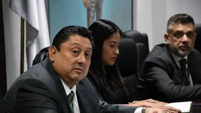 Uriel Carmona Gándara asumió nuevamente su actividad como fiscal de Morelos. Foto Fiscalía del Estado de Morelos