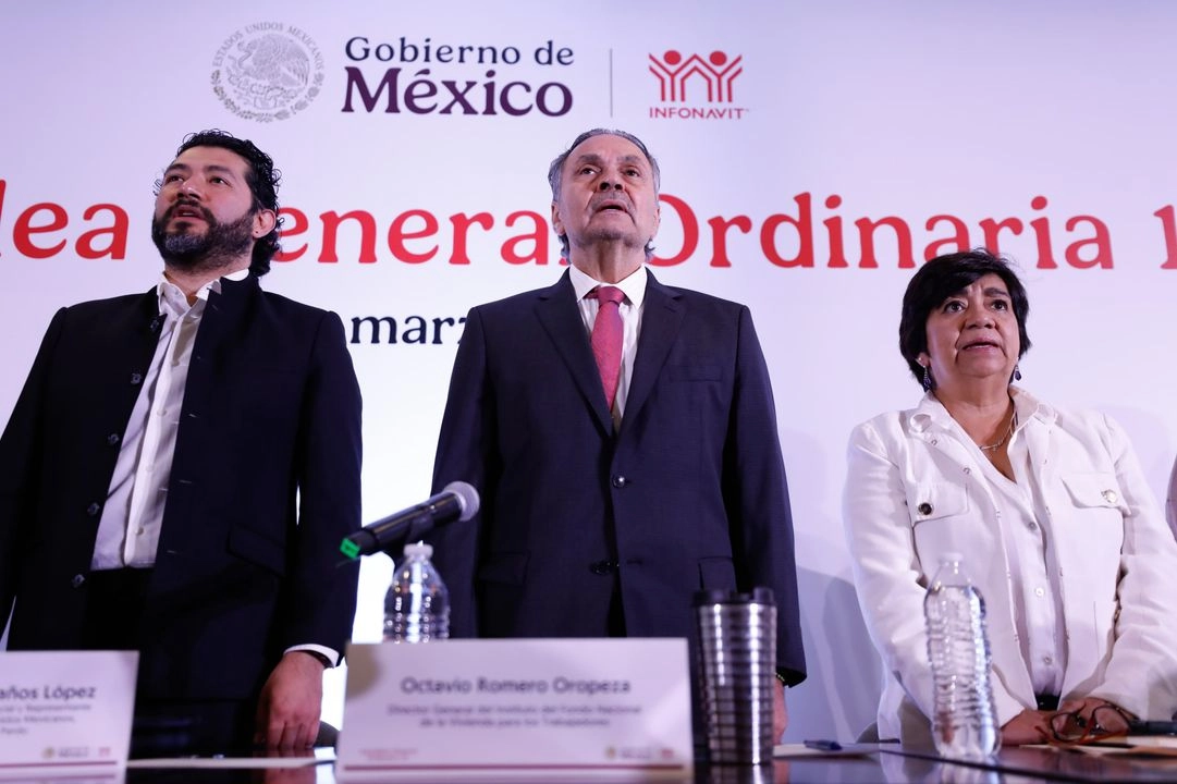 Producto del contubernio con jueces, funcionarios de los poderes judiciales estatales y notarías, se demandó a más de 373 mil derechohabientes, quienes sin ser notificados fueron despojados de su patrimonio por medio de juicios masivos ilegales.