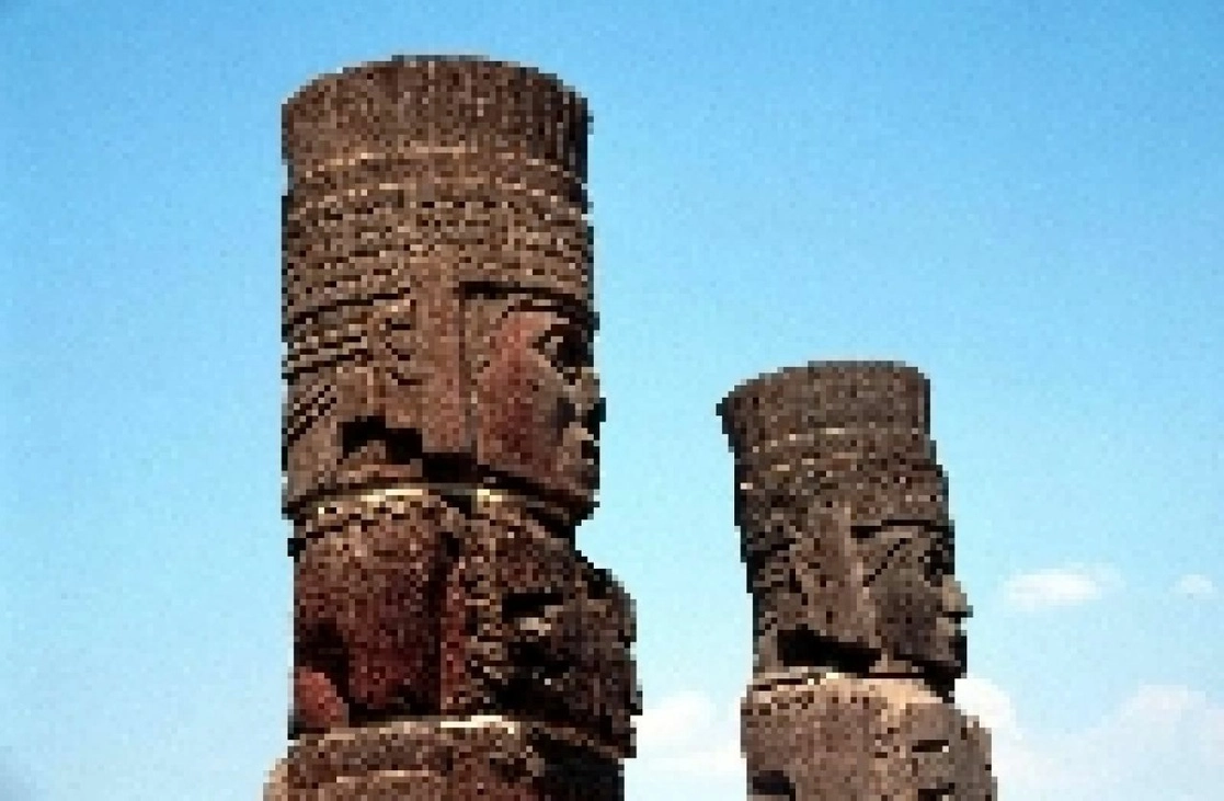 Los atlantes de Tula de la Zona Arqueológica de Tula en Hidalgo. Foto Cuartoscuro / Archivo 
