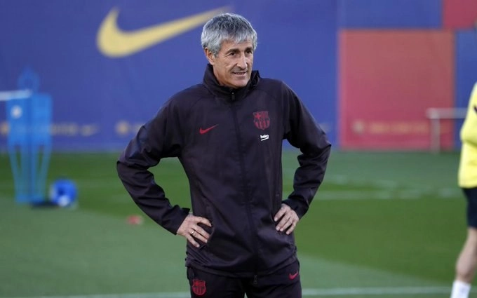 "No estamos contentos con todo porque no es así, pero creo que vamos creciendo poco a poco y vamos alcanzando niveles que nos van a permitir competir con todos los equipos", aseguró el técnico azulgrana. Foto Twitter @FCBarcelona_es