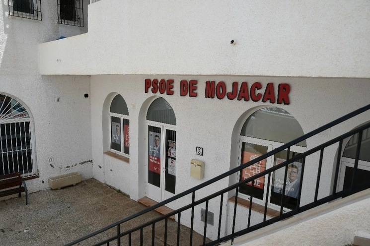 Sede del PSOE de Mojácar, en Almería, España, en imagen de ayer. Foto Europa Press