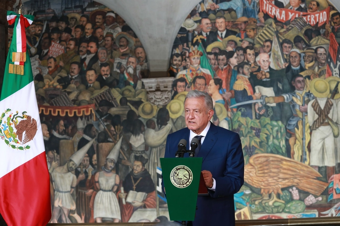 El presidente Andrés Manuel López Obrador durante su cuarto Informe de gobierno en Palacio Nacional, ayer. Foto Luis Castillo